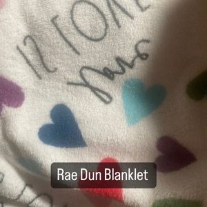 Rae Dun Blanket